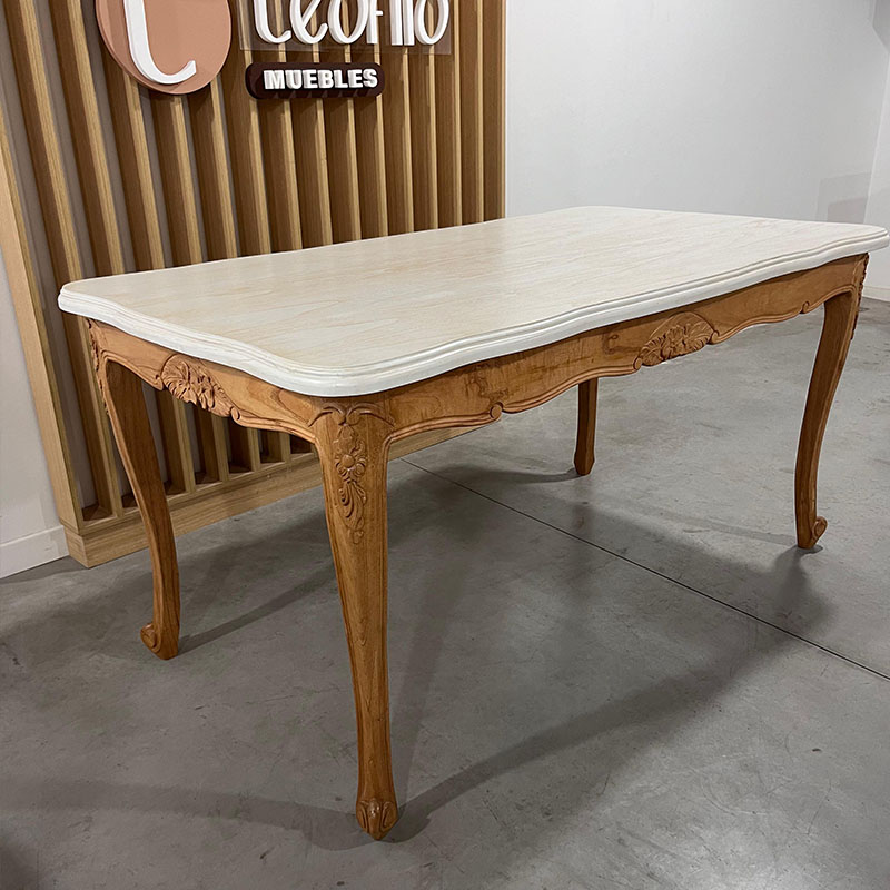 Mesa Reina Ana